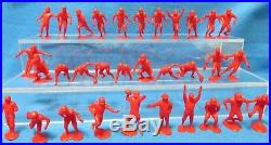 Marx vintage mint set of 32 Football figures in bag, red 54mm