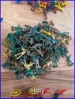 Massive Lot Vintage Army War Men Cowboys Indians Space Animal Plastic Figures