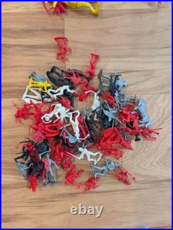 Massive Lot Vintage Army War Men Cowboys Indians Space Animal Plastic Figures