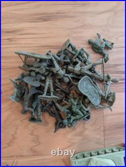Massive Lot Vintage Army War Men Cowboys Indians Space Animal Plastic Figures