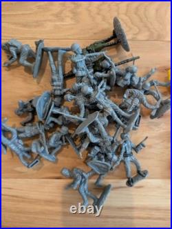 Massive Lot Vintage Army War Men Cowboys Indians Space Animal Plastic Figures