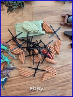 Massive Lot Vintage Army War Men Cowboys Indians Space Animal Plastic Figures
