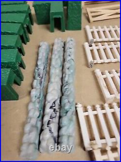 Mixed Lot Marx Rock Stone Wall Fence Trees Hedges Playset Accessory, over 160