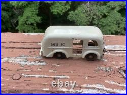 NICE Rare Prewar Marx White Milk Truck for Station, Playset, or 6 Inch Flatcar