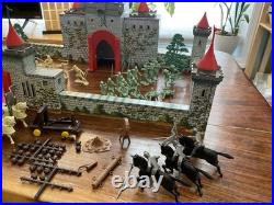 NICE! VINTAGE MARX ROBIN HOOD PLAYSET #4719 CIRCA 1956 Near Complete + Extras