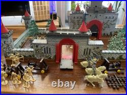 NICE! VINTAGE MARX ROBIN HOOD PLAYSET #4719 CIRCA 1956 Near Complete + Extras