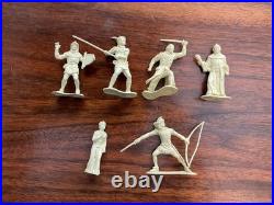 NICE! VINTAGE MARX ROBIN HOOD PLAYSET #4719 CIRCA 1956 Near Complete + Extras