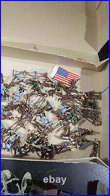 R Marx BOXED HO Miniature Playset Battleground