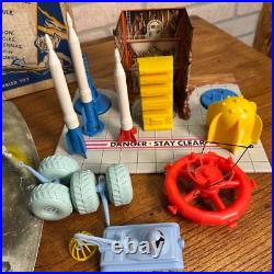 RARE 1960s Marx Moon Base Playset with Original Box Sci-Fi Space Toy