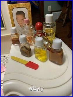 RARE 1967 Budding Beauty Vanity Table! Complete Original Set! Excellent