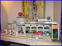 RARE! Marx Super Service Station 3483 Tin Playset with Box Cars People Accessories