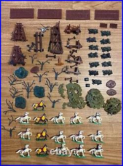 RARE Vintage Marx Knights & Vikings Miniature Play Set / USED with original box