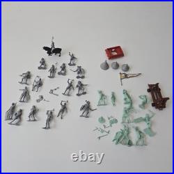 RARE/Vtg/1950's/Marx Tin litho/Medieval Castle/Knights and Vikings/Original Box