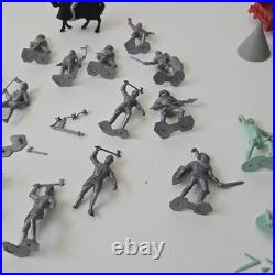 RARE/Vtg/1950's/Marx Tin litho/Medieval Castle/Knights and Vikings/Original Box