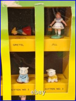 Rare 1962 MARX FAIRYKINS LARGE BOX with 27 FIGURES Complete in Box