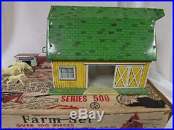 Rare VINTAGE MARX MODERN FARM SET SERIES 500 BARN ANIMALS WITH BOX Model 3941