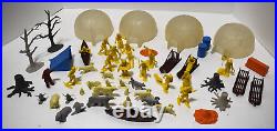 Rare Vintage 1950's 54 Piece Marx Eskimo Camp Playset