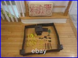 Rare Vintage 1950's Marx Fort York Play Set Soldiers & Indians With Original Box
