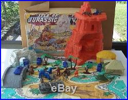 Re-MARX 1991 Isle 0f Terror Vintage Jurassic Village Play Set