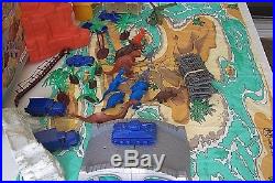 Re-MARX 1991 Isle 0f Terror Vintage Jurassic Village Play Set