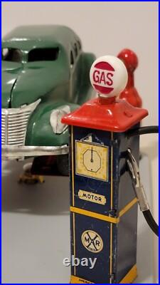 Restored Marx Sunny Side Service Station 1930s with 1930s Marx Lincoln Zypher