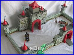 Robin Hood Castle Marx 4720 Character Figures Stag Accessories