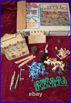 Sears American Heritage Marx Battle of the Alamo Play Set with Figures Vintage