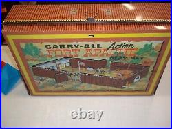 Tin case! Louis Marx &co style NO. 4685 Carry all action fort Apache place set