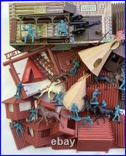 VERY NICE 1960s Vintage Fort Apache Play Set Not Complete Marx Toys #3681