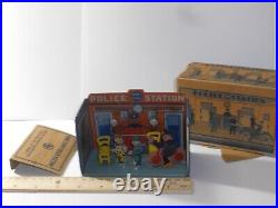 VINTAGE 1930s TIN LITHO PLAYSET MARX HOME TOWN POLICE STATION MOTORCYCLE & BOX