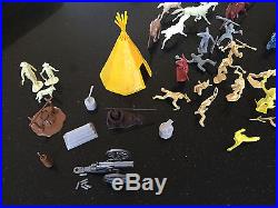 Vintage 1950's Marx Playset Rin Tin Tin Fort Apache