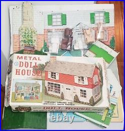 VINTAGE 1950's LOUIS MARX CANADA EDITION METAL DOLL HOUSE GREEN ROOF RARE withBOX