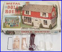 VINTAGE 1950's LOUIS MARX CANADA EDITION METAL DOLL HOUSE GREEN ROOF RARE withBOX