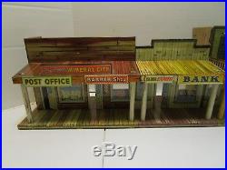 VINTAGE LOUIS MARX No. 4258 ROY ROGERS MINERAL CITY WESTERN TOWN PLAY SET WithBOX