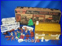 VINTAGE LOUIS MARX PLAYSET ROY ROGERS RODEO RANCH WithBOX WESTERN COWBOY TOY SET