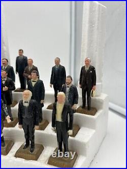 VINTAGE MARX 37 US PRESIDENTS FIGURE SET DISPLAY STAND Lincoln Nixon Roosevelt