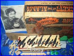 VINTAGE MARX PLAYSET WALT DISNEY DAVY CROCKETT AT THE ALAMO 1950's KING FRONTIER