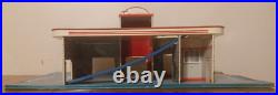 VINTAGE MARX SERVICE CENTER SKY-VIEW PARKING SERVICE STATION PLAY SET WithLift