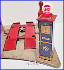 VINTAGE MARX SUNNY SIDE SERVICE STATION WithDUMP TRUCK