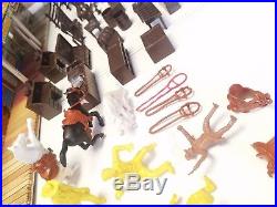 VINTAGE MARX WESTERN TOWN PLAYSET BOXED 1950's JAIL SIDE COWBOY BOX FIGURES TOY