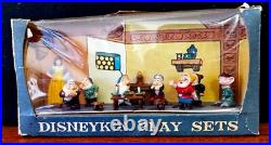 VINTAGE Marx DISNEYKIN 1st Series SNOW WHITE Play Set Box Fair/Good