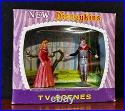 VINTAGE Marx RARE 2nd Series DISNEYKINS TV Scene Aurora in Forest Mt