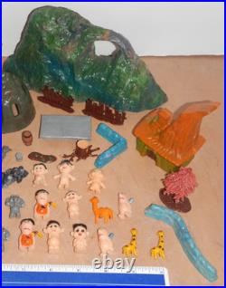 VINTAGE, ORIGINAL 1960s MARX MINIATURE TROLL VILLAGE PLAYSET, INCOMPLETE