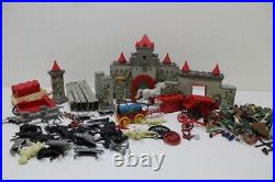 VINTAGE1960'S MARX ROBIN HOOD CASTLE SET PLAY SET 4718 and MORE