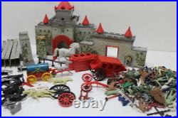 VINTAGE1960'S MARX ROBIN HOOD CASTLE SET PLAY SET 4718 and MORE