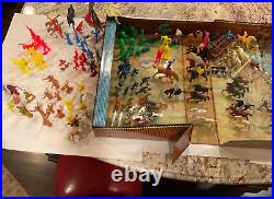 VIntage 1968 Marx Fort Apache Tin Litho Carry-All Play Set #4685 with Accessories