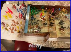 VIntage 1968 Marx Fort Apache Tin Litho Carry-All Play Set #4685 with Accessories