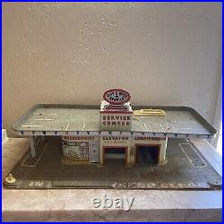 VTG 1950s MARX Tin Gas Station Service Center Toy/Playset