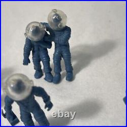 VTG 5 Tom Corbett Space Academy Figures Blue Spacemen with Original Helmets