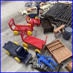 VTG 50'S Marx BAR-M-RANCH Tin Litho Log Cabin LAZY DAY FARM Set 99+ Accessories